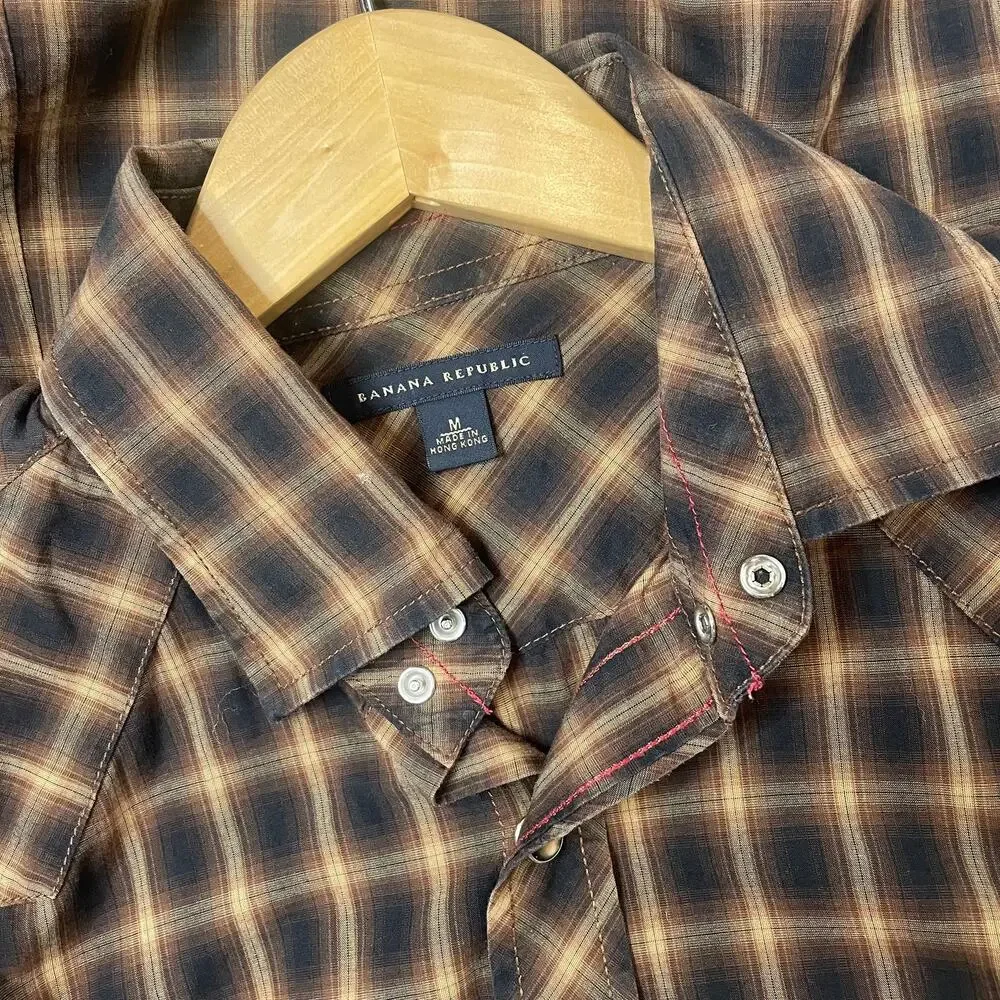 BANANA REPUBLIC Plaid Button Down